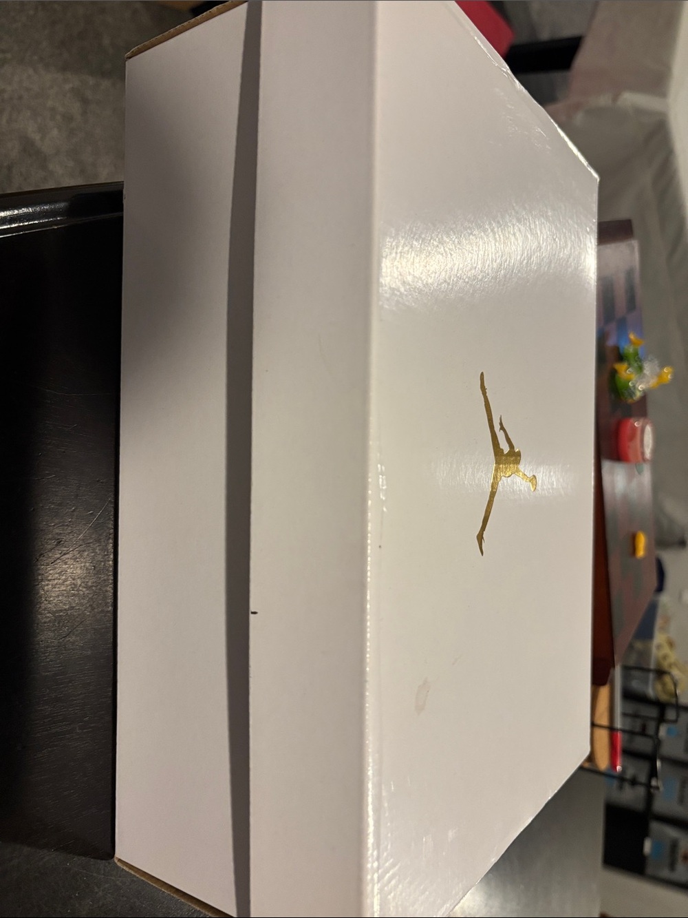 AIR JORDAN 1 MID SE - Picture 14 of 14